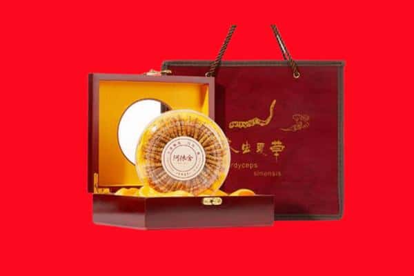收购资讯:端州区回收冬虫夏草是按克吗